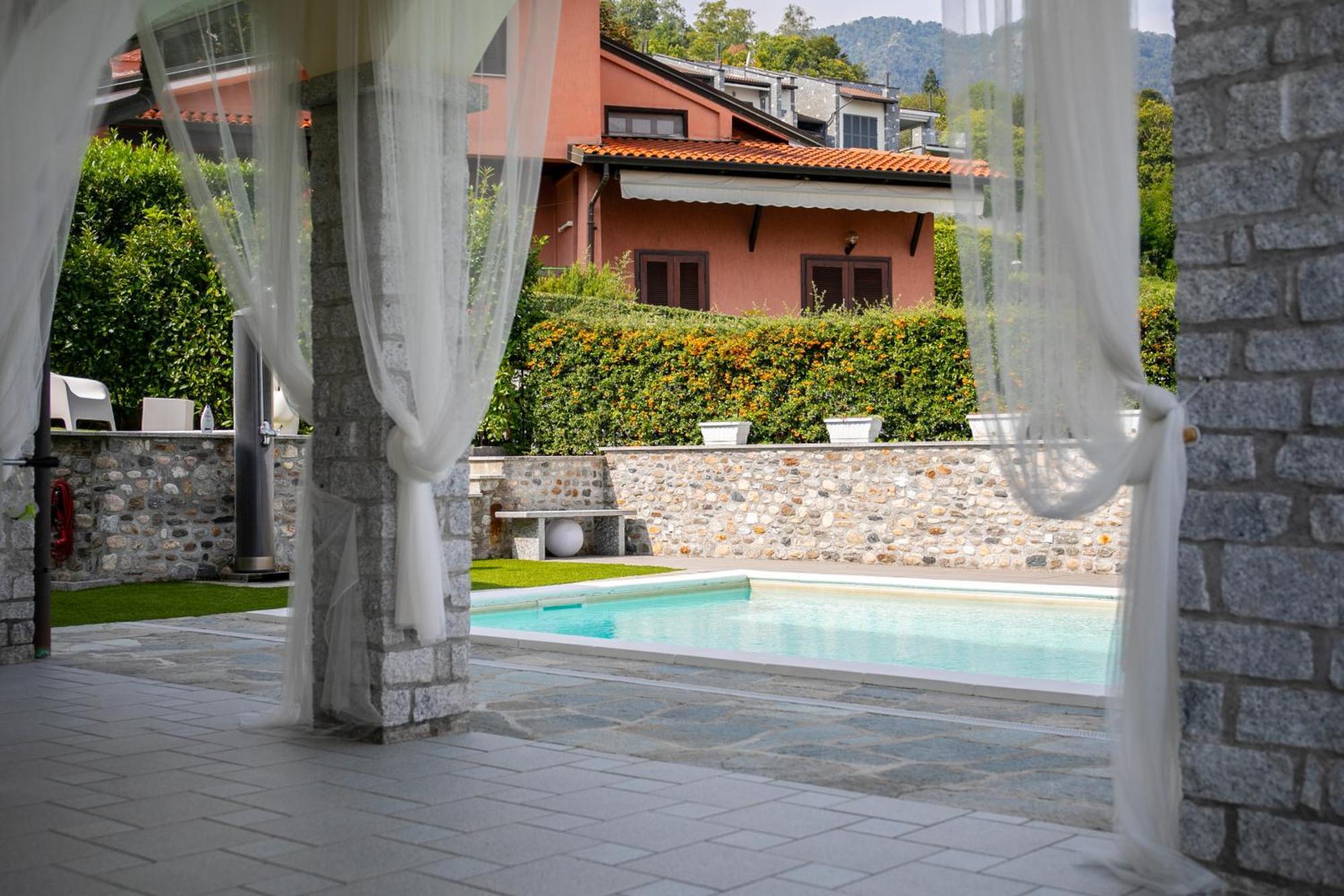 Apartamento Relax House Baveno Exterior foto