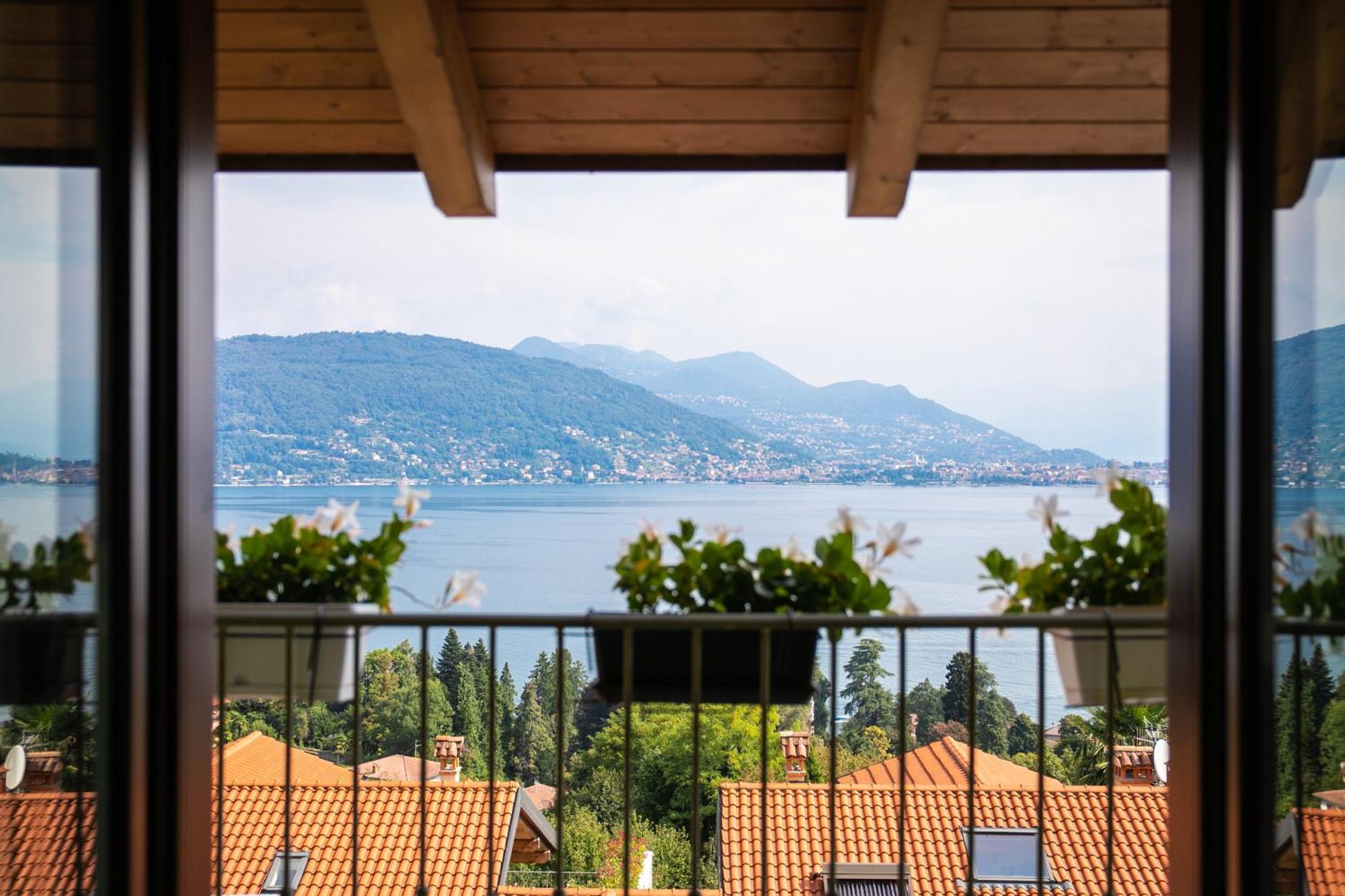 Apartamento Relax House Baveno Exterior foto